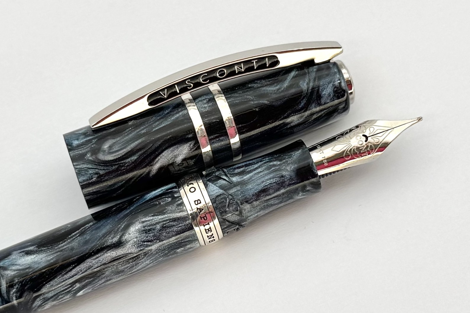 ViscontiLEHomoSapiensDarkSapphireFPp_F